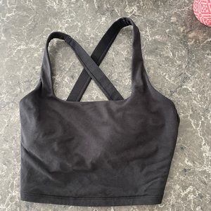Black workout tank